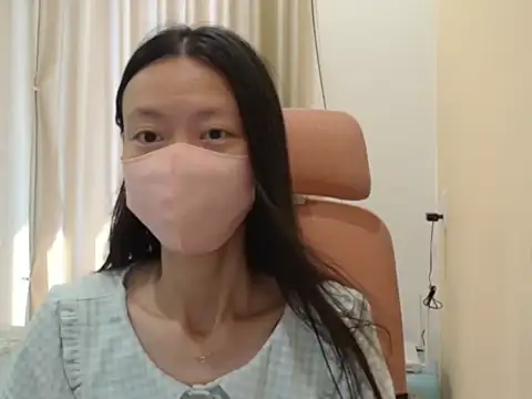 Lil-Cherries online show from 01.09.26