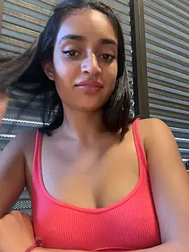 Bella Nyx online show from 11.07.25