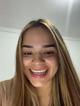 Sara  Secret online show from 11.13.25