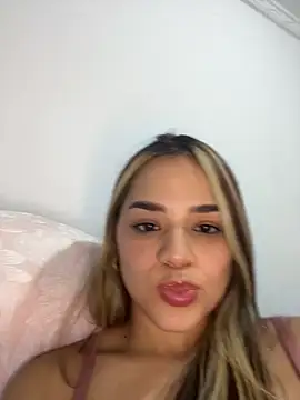 Sara  Secret online show from 12.14.25