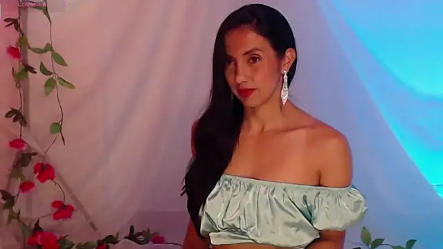 Belladonna lips online show from 02.25.26