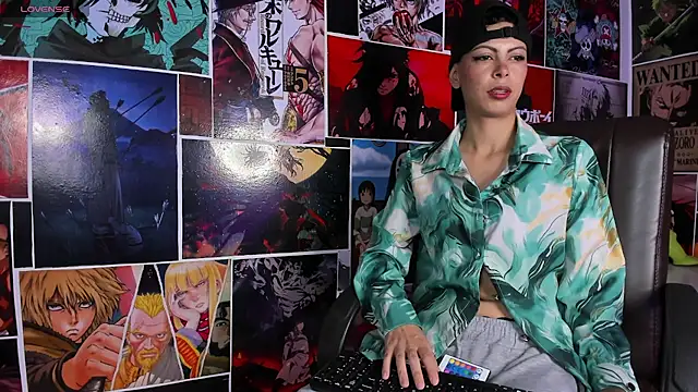 Snapshot of AliceMadnes chatting on 07.10.26 AliceMadnes online show from 07.10.26