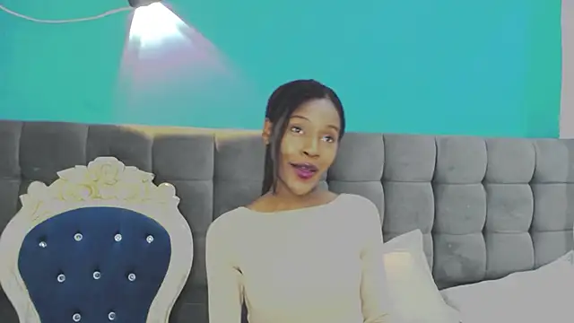 Aliis Love online show from 11.23.25