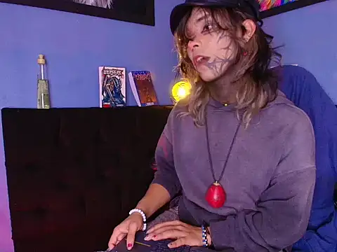 luxiel  online show from 01.16.26