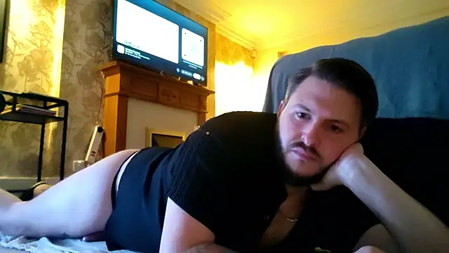 Dragonite2626 online show from 11.18.25