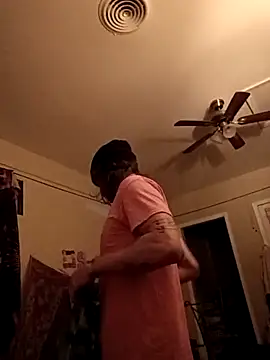 Snapshot of White_chocolate69 chatting on 11.28.25 White chocolate69 online show from 11.28.25