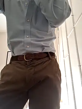 Snapshot of CuteDaddy92 chatting on 03.10.26 CuteDaddy92 online show from 03.10.26