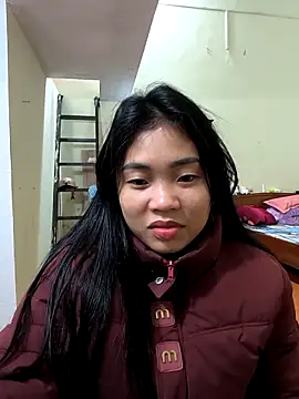 Lynly k2 online show from 03.10.26