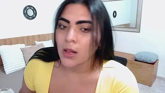 Snapshot of MariaVex chatting on 02.19.26 MariaVex online show from 02.19.26