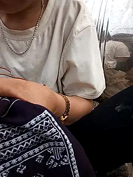 Snapshot of Lynn-122 chatting on 04.16.26 Lynn-122 online show from 04.16.26