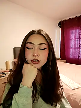  Pariiss online show from 02.26.26