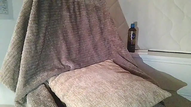 JAY20C16 online show from 02.18.26