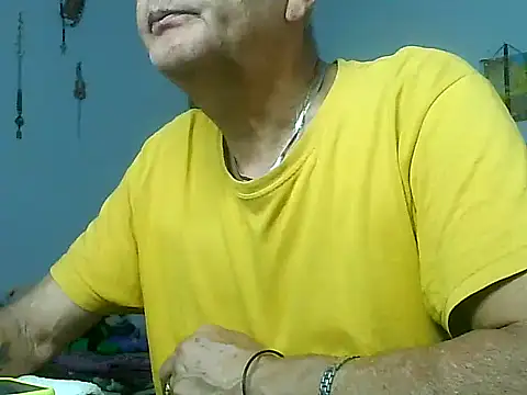 dirtysluttyfist online show from 12.04.25