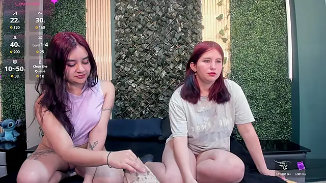 Lucy and Karoline online show from 12.15.25