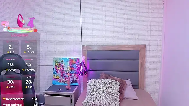 Snapshot of IRENNEBLAZER chatting on 02.28.26 IRENNEBLAZER online show from 02.28.26