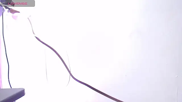 lolasweett  online show from 12.04.25