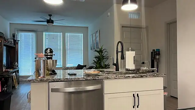 Snapshot of RosieCheeks_ chatting on 02.26.26 RosieCheeks online show from 02.26.26