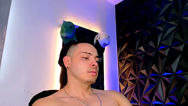 Maxwell Dupont online show from 11.11.25