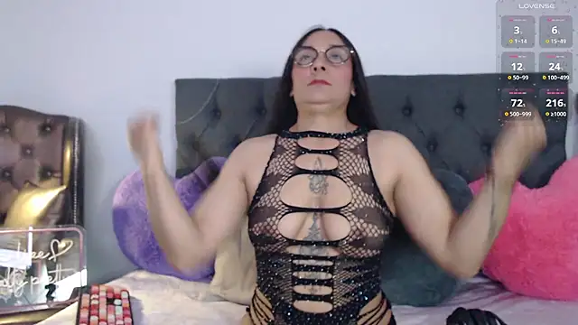 Snapshot of maripa0__69 chatting on 06.07.26 maripa0 69 online show from 06.07.26