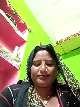 Quin love143 online show from 11.30.25