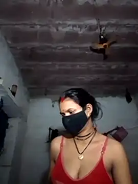 Snapshot of LOVE_FI95 chatting on 11.30.25 LOVE FI95 online show from 11.30.25