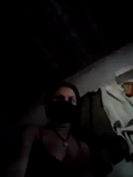 Snapshot of LOVE_FI95 chatting on 12.01.25 LOVE FI95 online show from 12.01.25