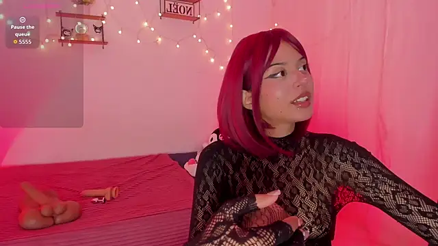 Tamara Aluna  online show from 03.03.26