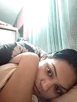 Snapshot of Keya-009 chatting on 11.12.25 Keya-009 online show from 11.12.25