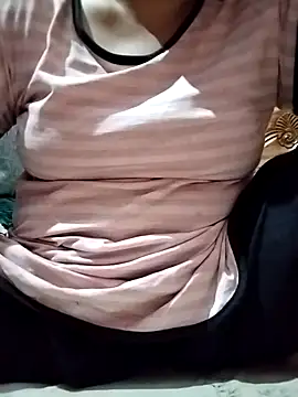 Snapshot of Keya-009 chatting on 02.25.26 Keya-009 online show from 02.25.26