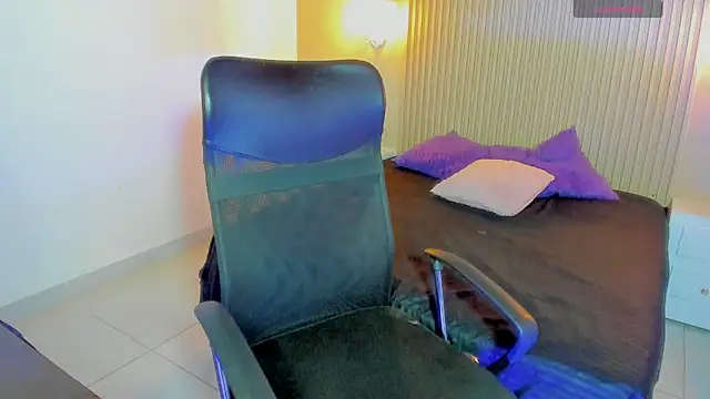 SashaSmithh1 online show from 11.09.25