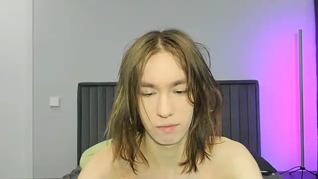 kr1sfemboy online show from 01.16.26