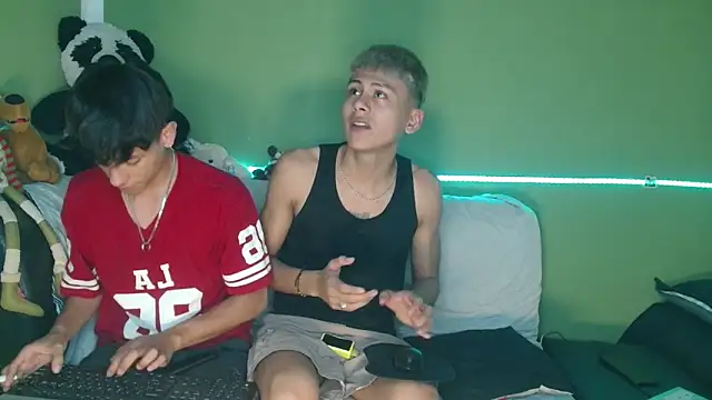 Kurt williams1 online show from 12.13.25