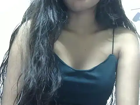 Snapshot of SEXY_PRIYA83 chatting on 04.25.26 SEXY PRIYA83 online show from 04.25.26