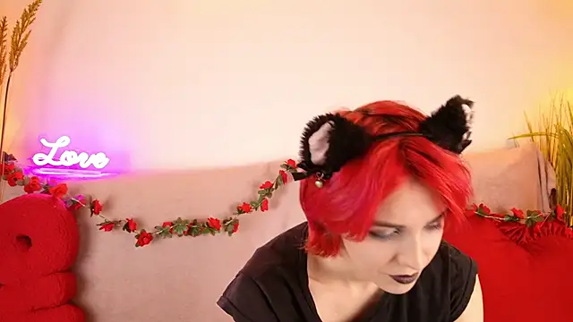 Snapshot of shen-ri chatting on 02.25.26 shen-ri online show from 02.25.26
