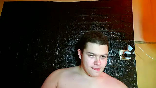 CuteButNaughty  online show from 01.15.26