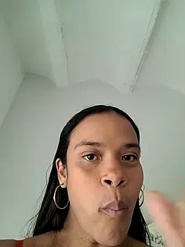 kyliecastell online show from 11.12.25