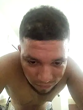 Snapshot of Morenitalinda1309 chatting on 11.12.25 Morenitalinda1309 online show from 11.12.25