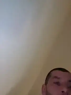 Snapshot of Kinkycouple142 chatting on 11.14.25 Kinkycouple142 online show from 11.14.25