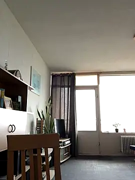 Snapshot of simone_xdressing chatting on 11.08.25 simone xdressing online show from 11.08.25