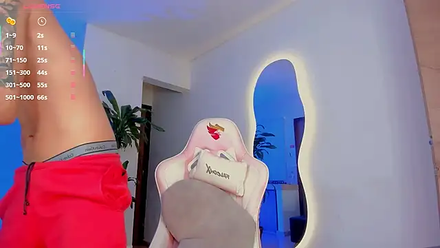 Snapshot of GoodVibeGuy chatting on 11.09.25 GoodVibeGuy online show from 11.09.25