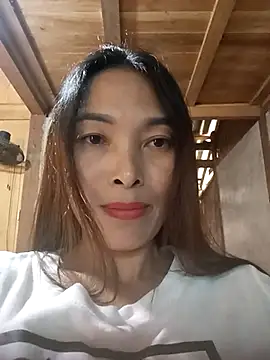 Snapshot of Soursop-op chatting on 11.11.25 Soursop-op online show from 11.11.25