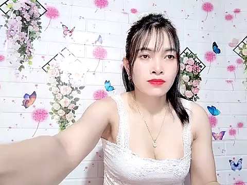 Snapshot of Soursop-op chatting on 04.11.26 Soursop-op online show from 04.11.26