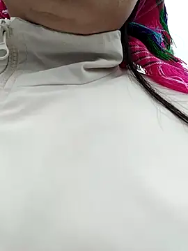 Feeling-hot online show from 03.08.26