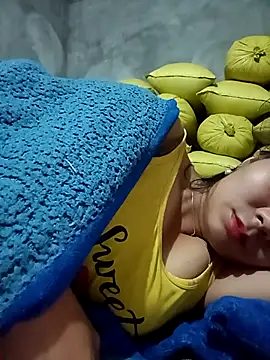 vangkt-cute online show from 12.14.25