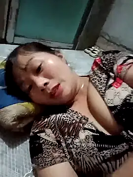 vangkt-cute online show from 12.19.25