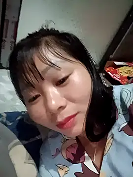 Snapshot of vangkt-cute chatting on 03.20.26 vangkt-cute online show from 03.20.26