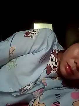 Snapshot of vangkt-cute chatting on 05.01.26 vangkt-cute online show from 05.01.26