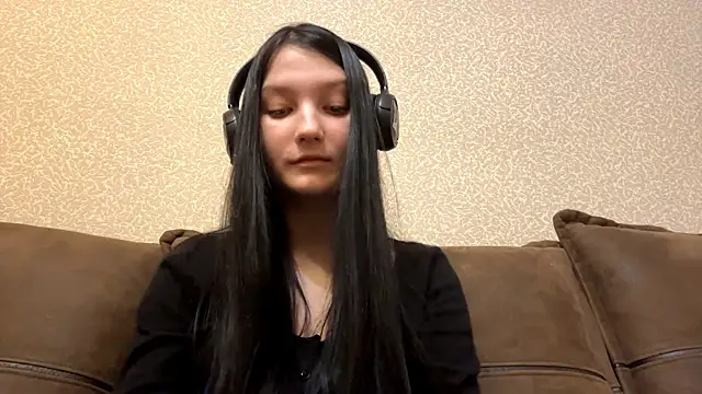 Snapshot of AurorAurora chatting on 01.06.26 AurorAurora online show from 01.06.26