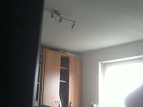 Snapshot of Sanjaa72 chatting on 11.10.25 Sanjaa72 online show from 11.10.25