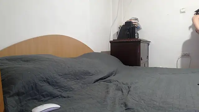 MissyDior8 online show from 02.15.26